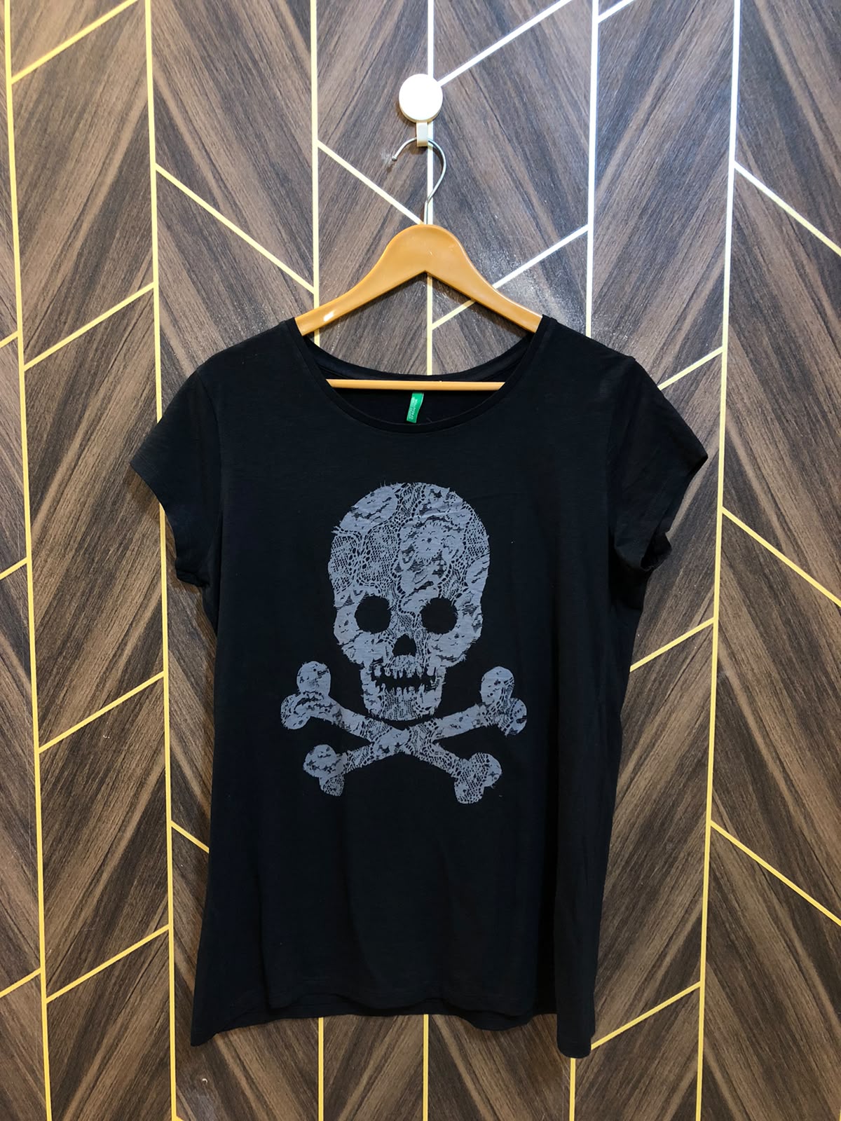 T-Shirt Jersey Medium Size Length 27