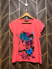 T-Shirt Jersey Small to Medium Size Length 24