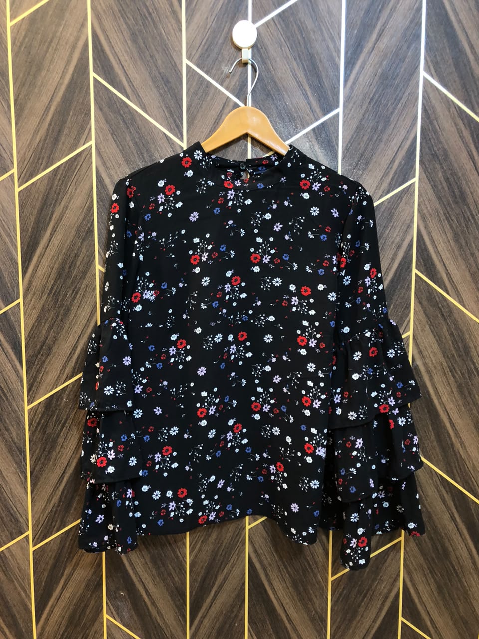 Western Top Chiffon – Medium Size (Chest: 19, Length: 25  )