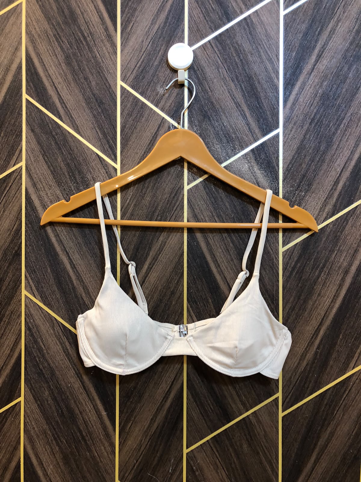 Women Sports Bra – Medium
