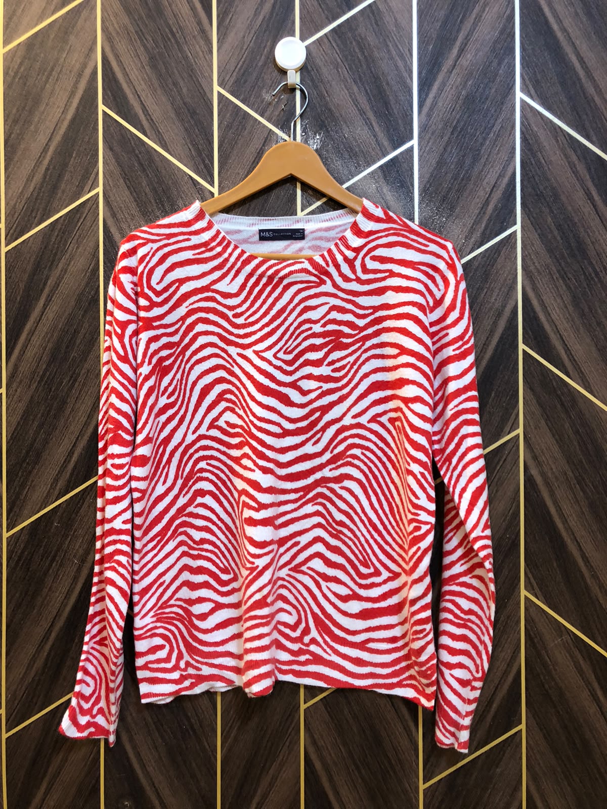 Women Crop Sweater Large | Size | Chest 20 | Length 25