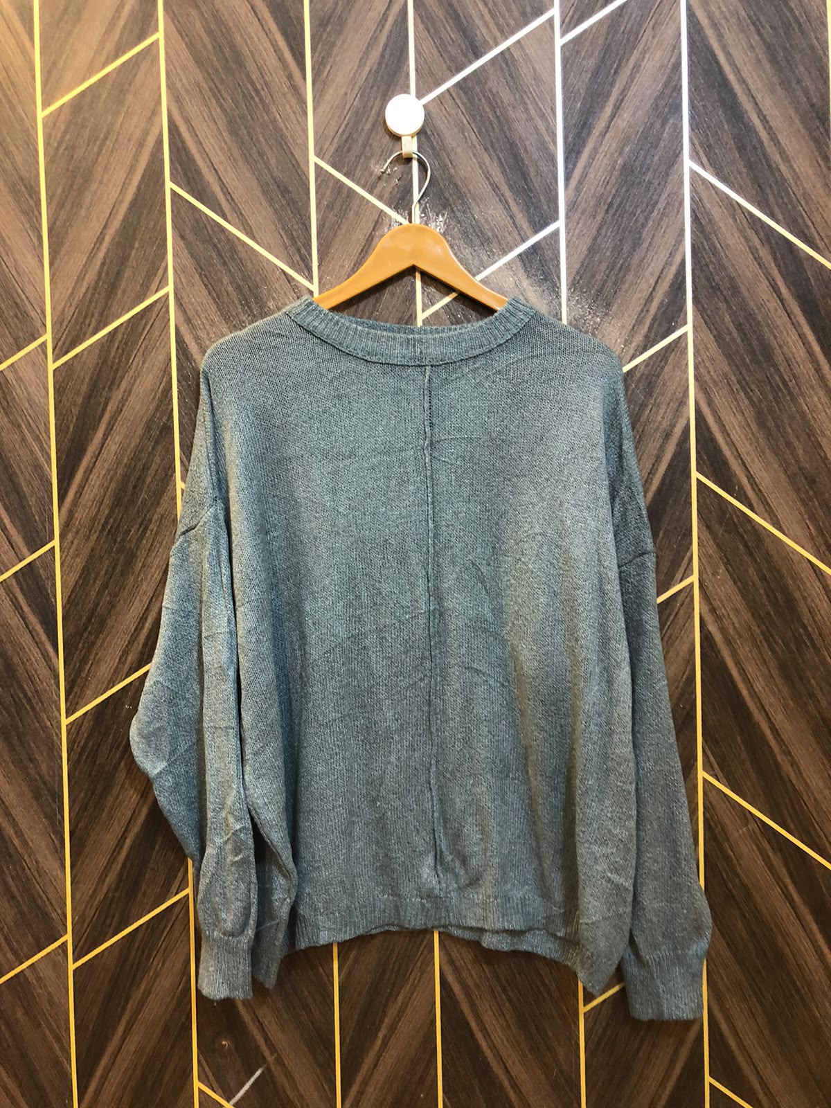 Women Crop Sweater X Large | Size | Chest 22 | Length 25
