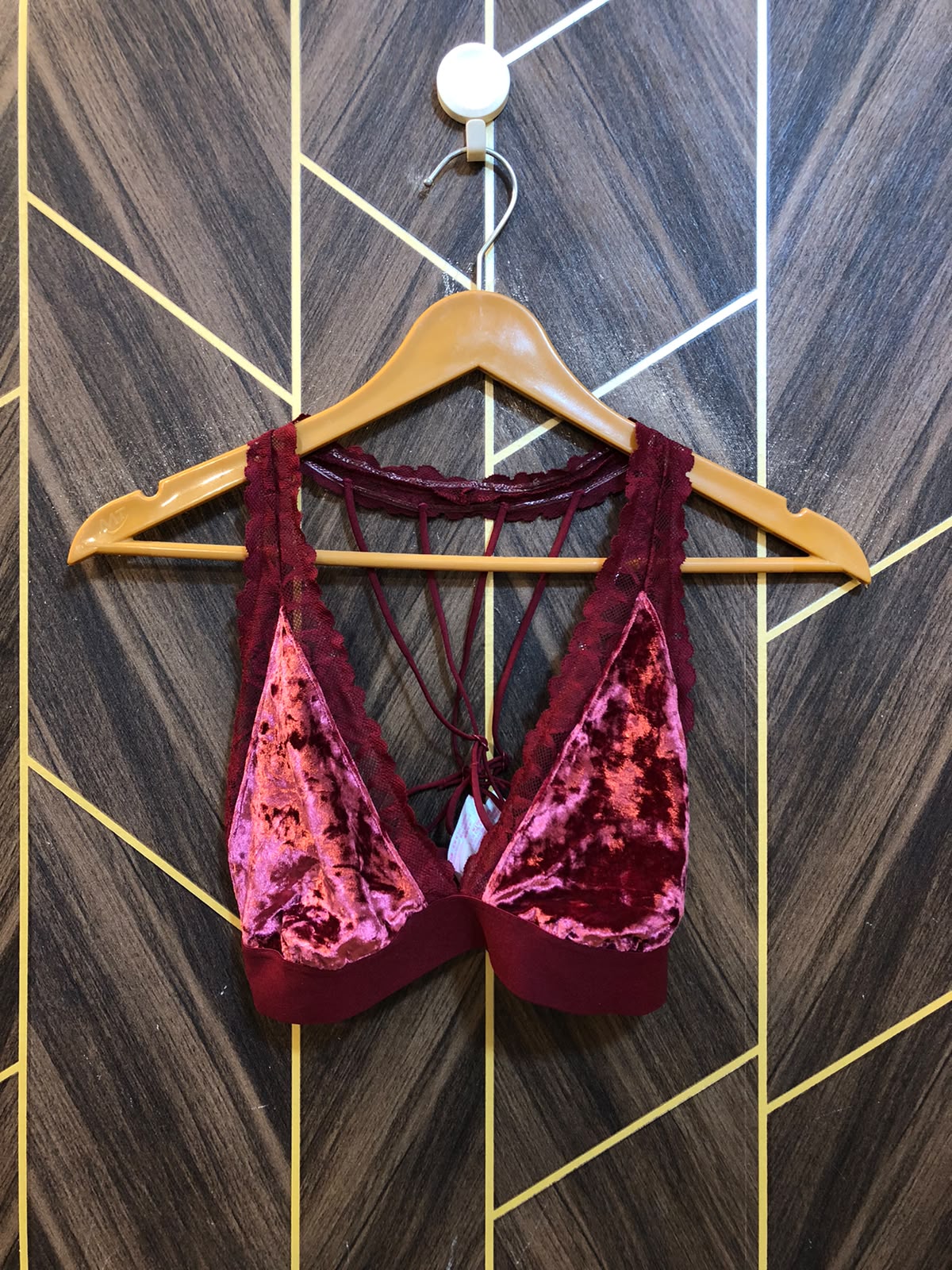 Women Sports Bra – Small to Medium