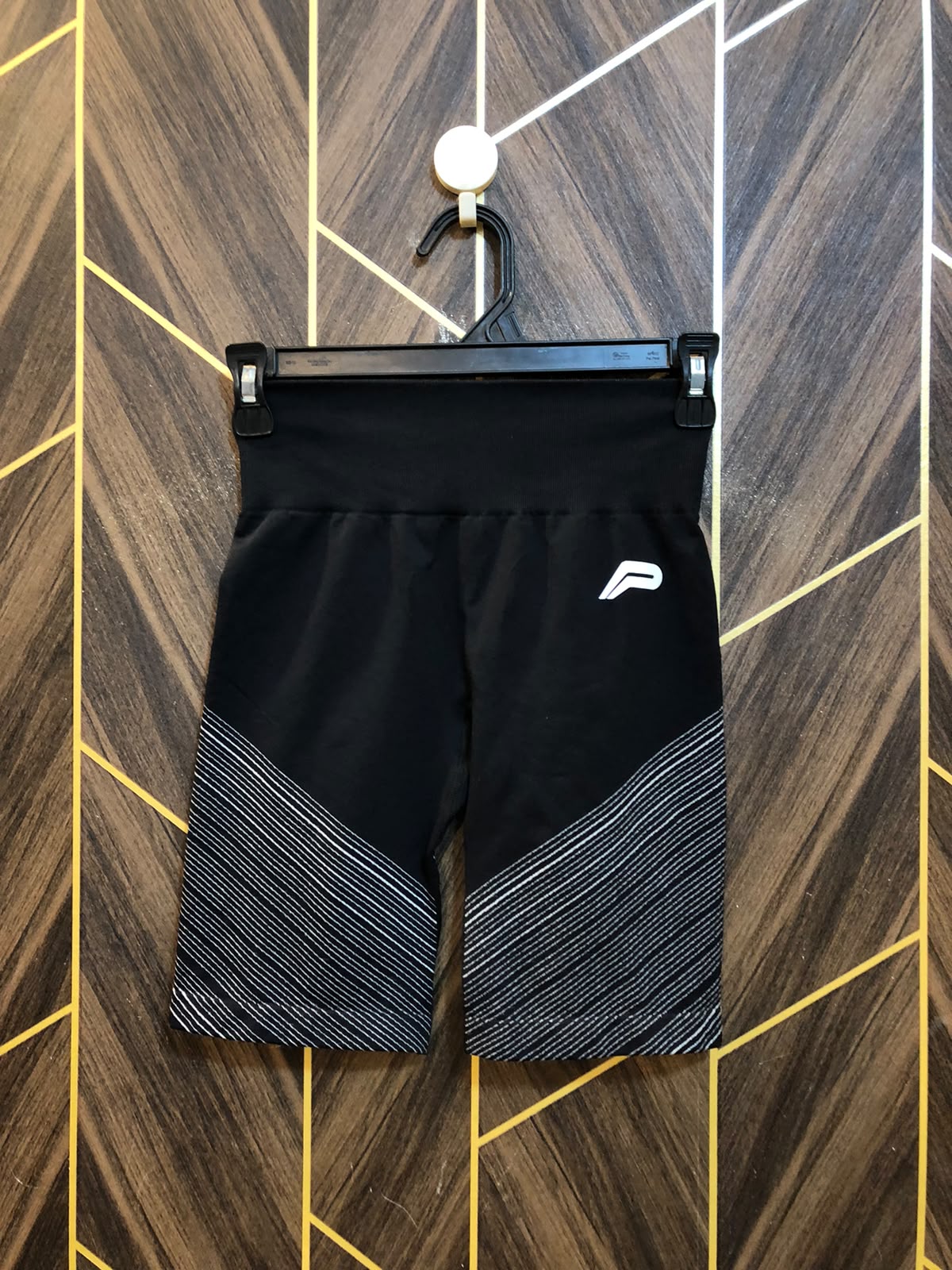 Women Mini Shorts Gym Wear Small | Size Waist 28