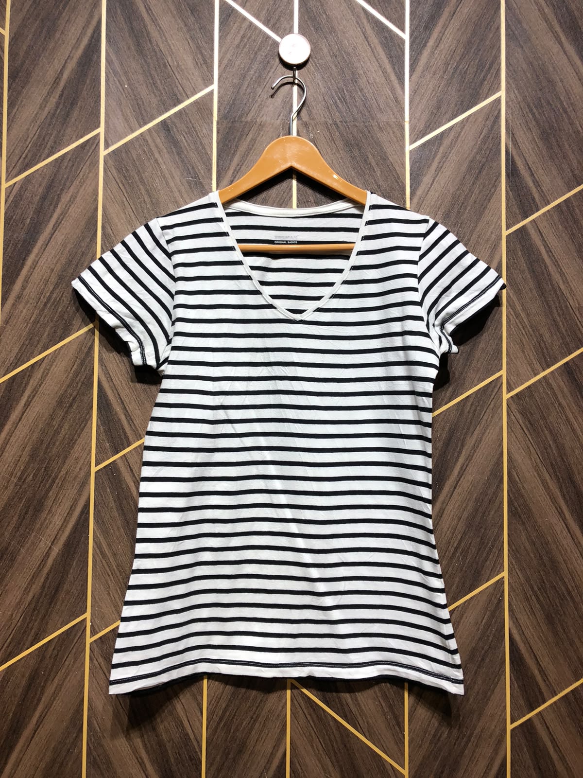 T-Shirt Jersey X Small Size Length 24