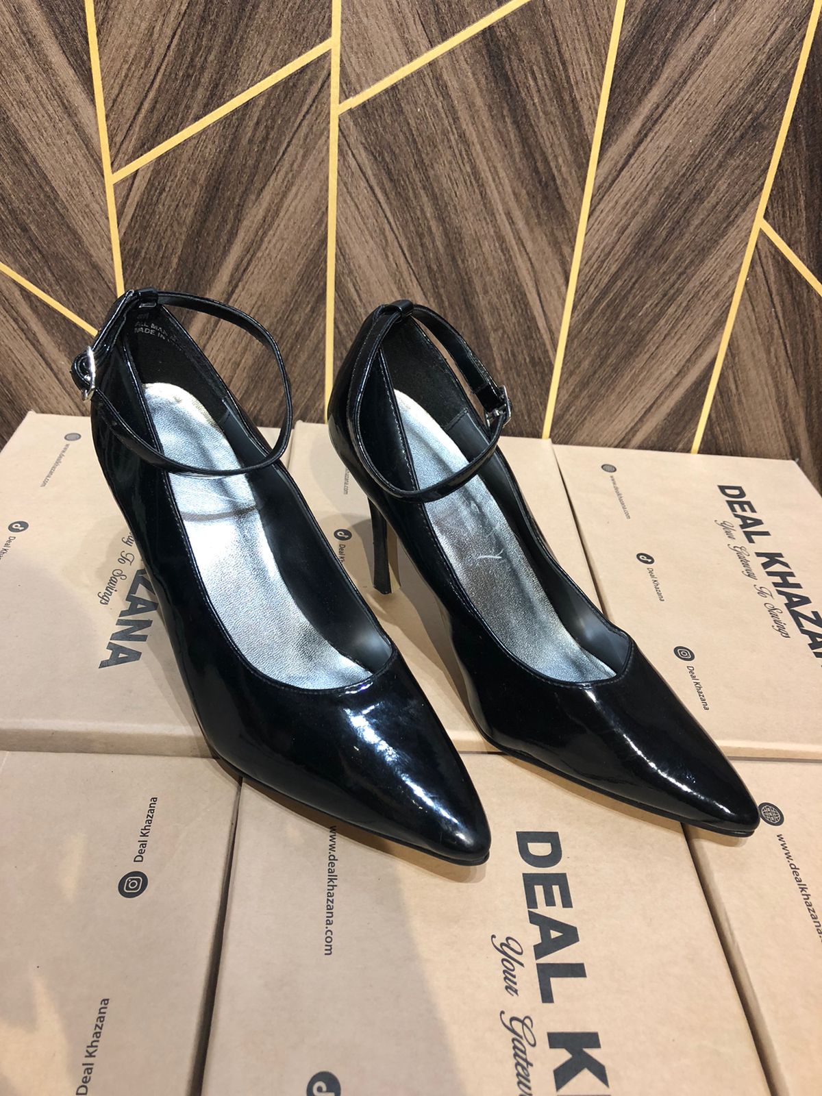 Women Heels Size 8