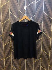 T-Shirt Jersey Medium to Large Size Length 25