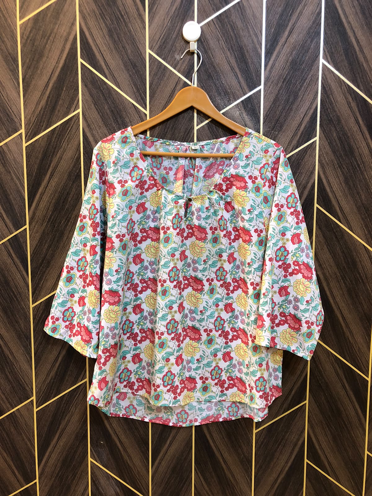 Western Top Linen – X-Large Size (Chest: 22, Length: 28 )