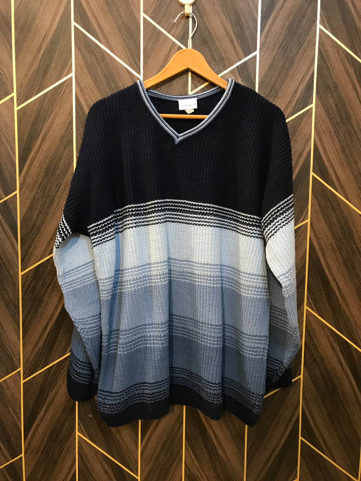 Sweater Top M  Baggy