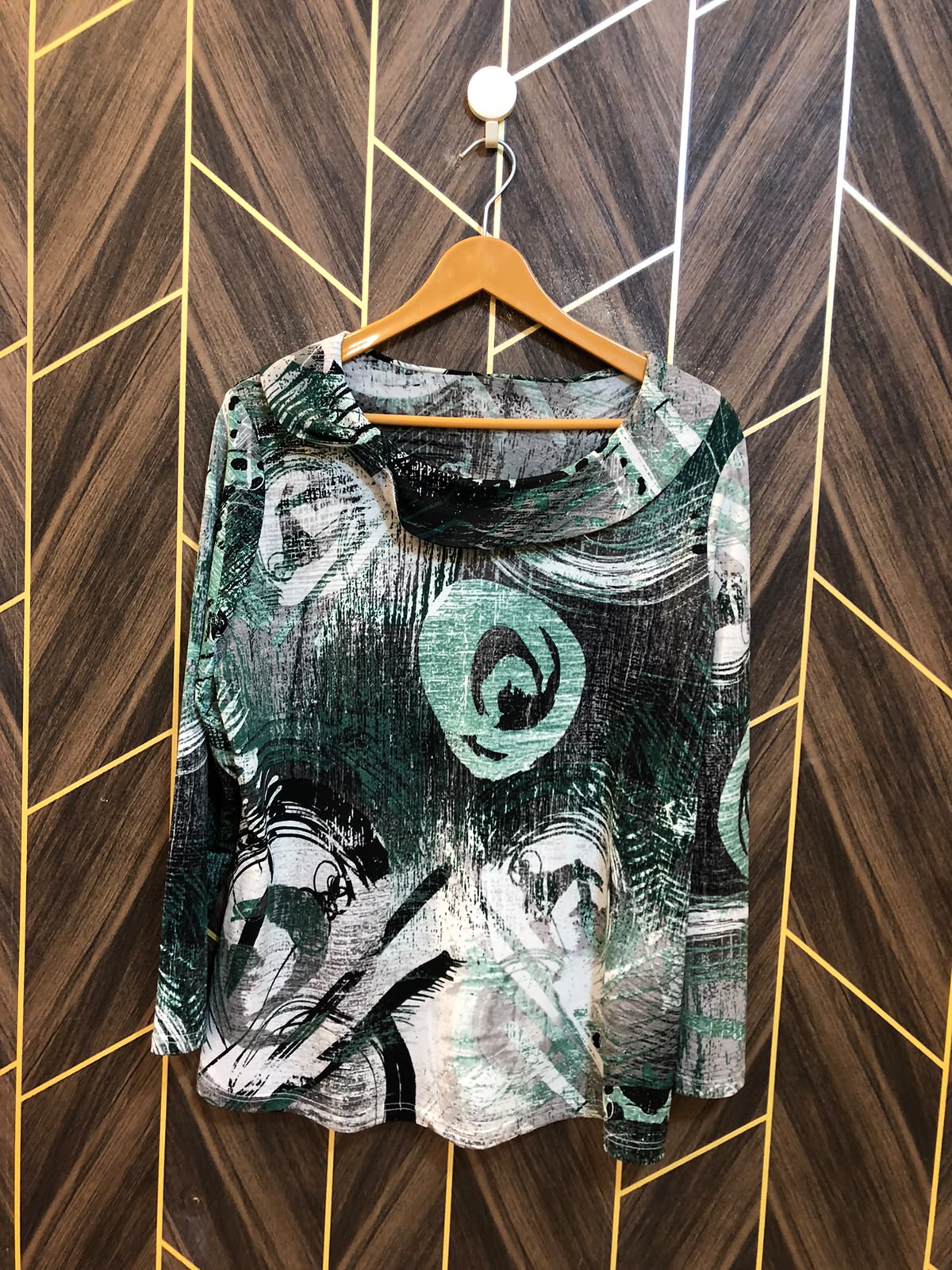 Western Top Jersey – X-Large Size (Chest: 22, Length: 26 )
