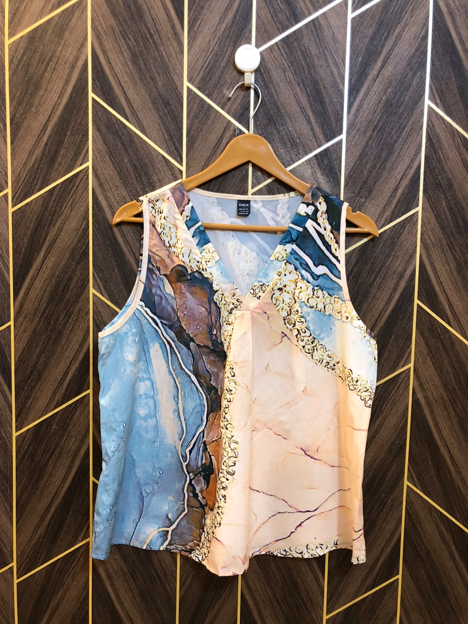 Trendy Silk CropTop Size Large