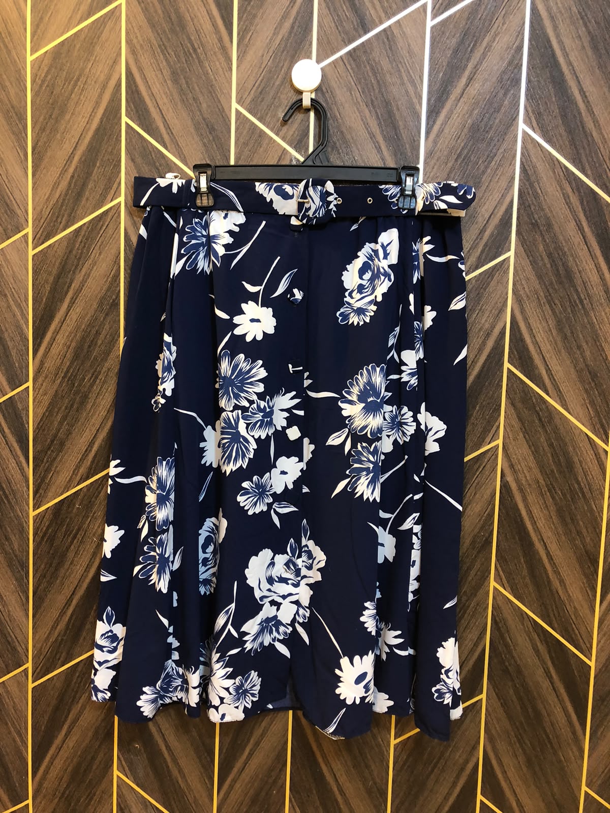 Women Skirts georget Medium to Large | Size Waist 32 –34 | Length 28