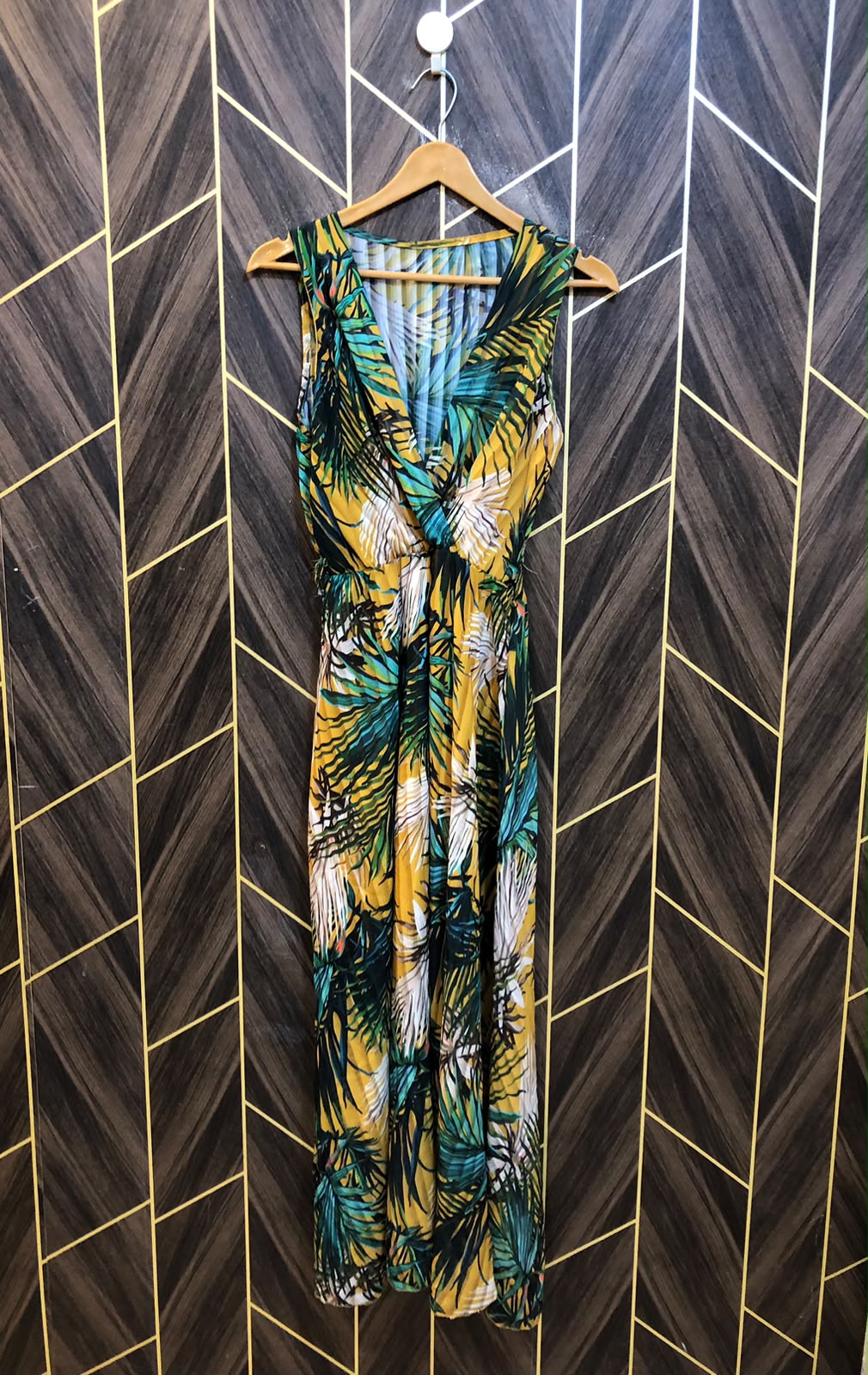 Western Long Maxi Chiffon Small | Size | Chest 18 | Length 56