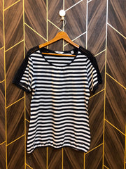 T-Shirt Jersey Medium to Large Size Length 26
