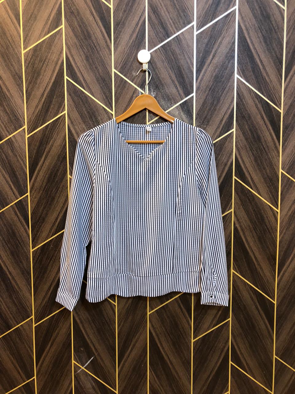 Western Top crop  Silk – X-Small Size (Chest: 17, Length: 22  )