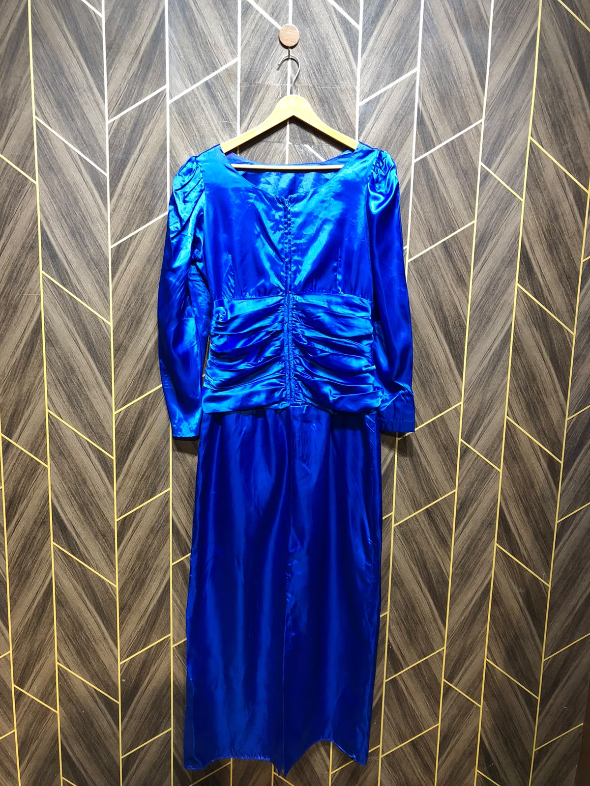 Western Long Maxi Silk Medium | Size | Chest 19 | Length 57