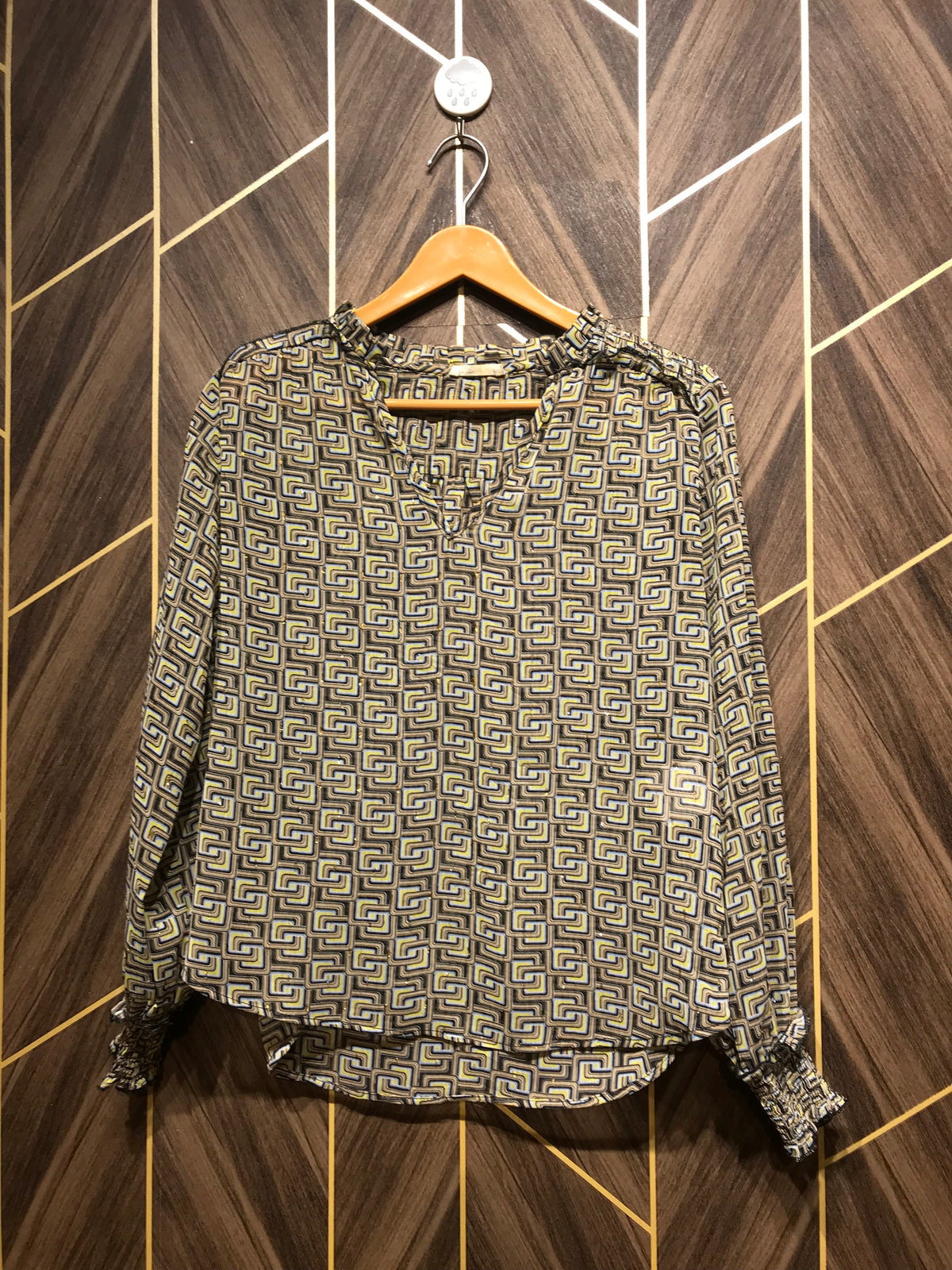 Western Top Small Chest 18 Length 26 Chiffon See through