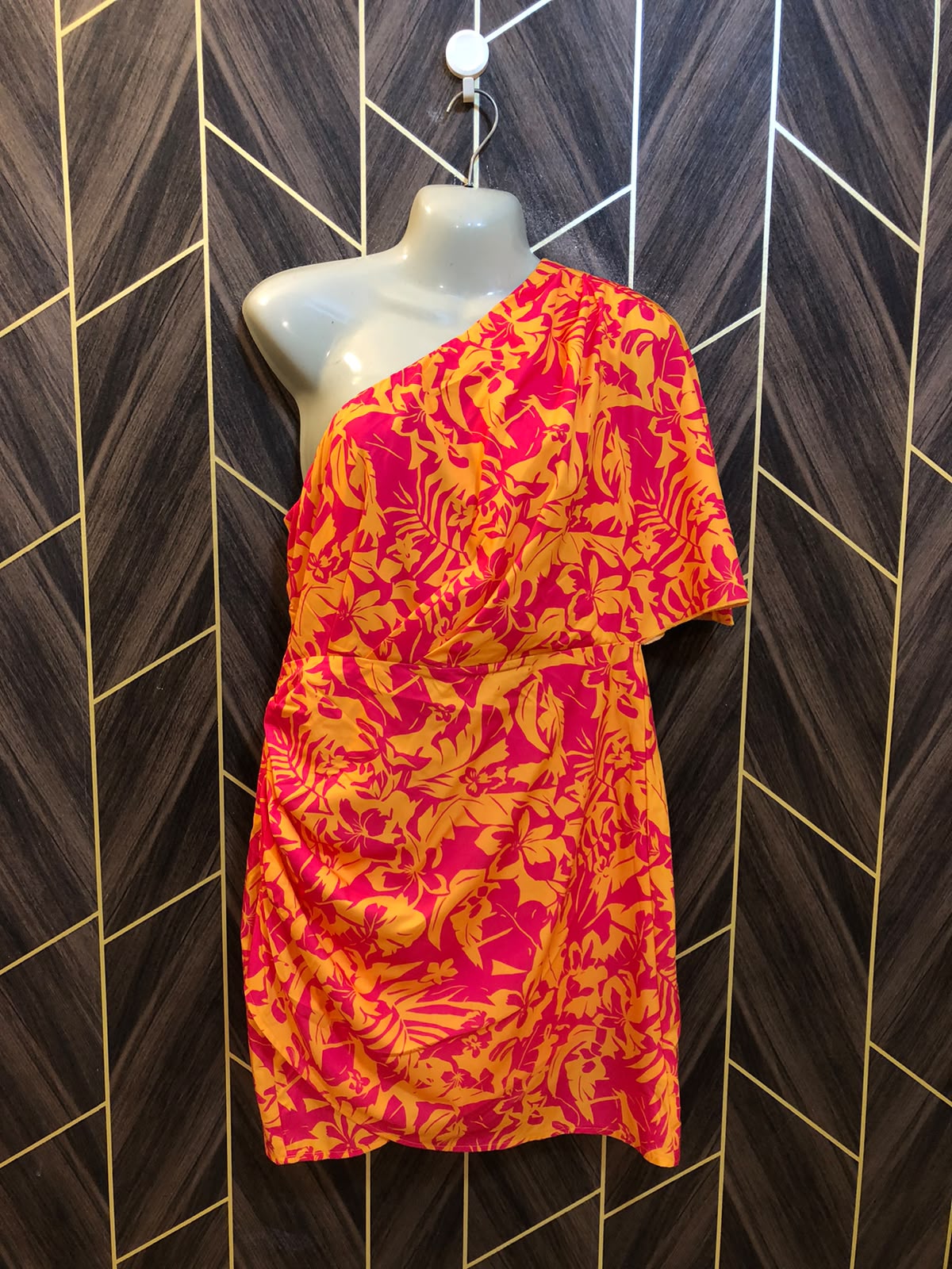 Mini Dress Silk Medium Size Chest 19 Length 36 1 shoulder