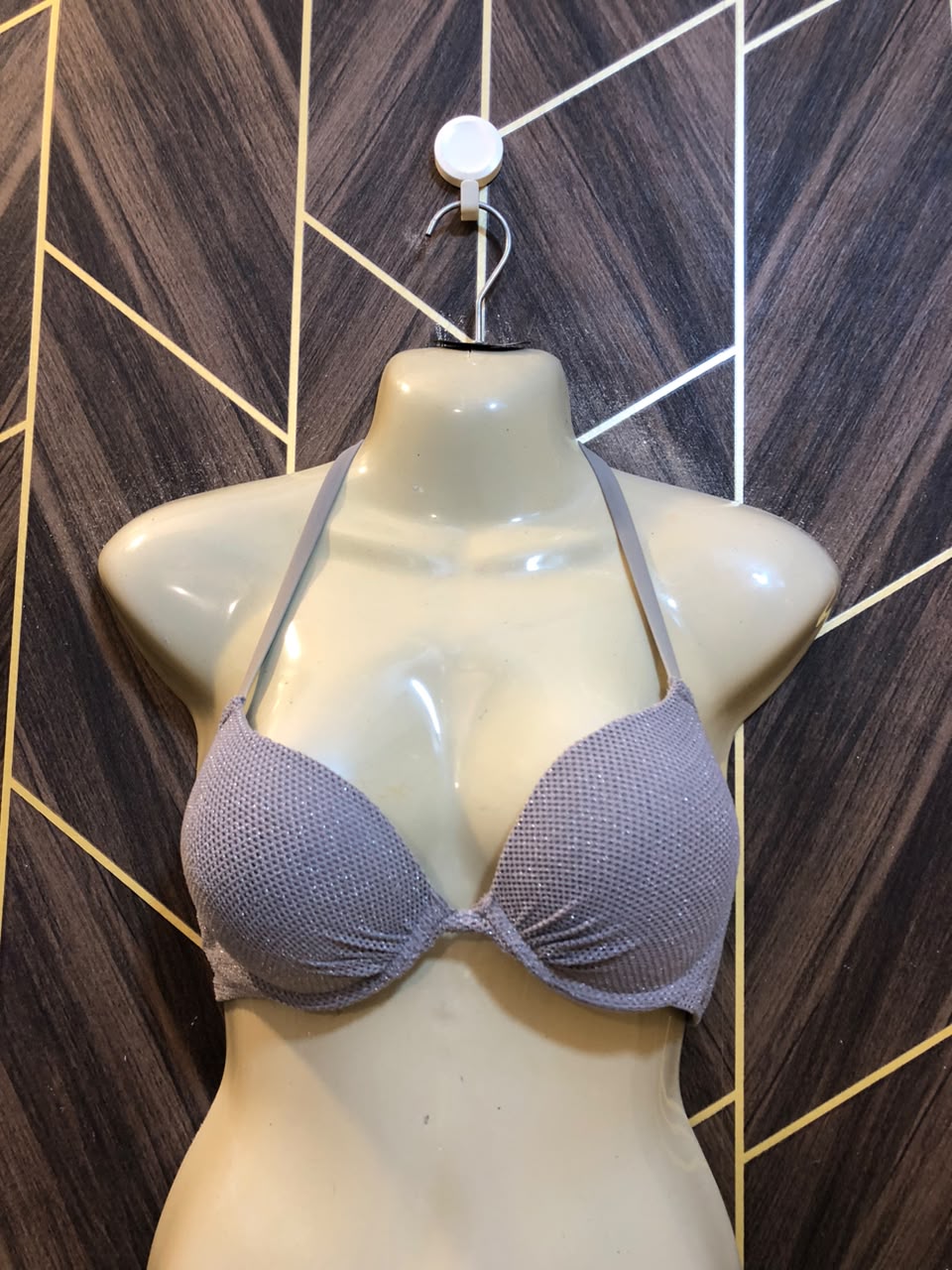 Women Sports Bra – Medium