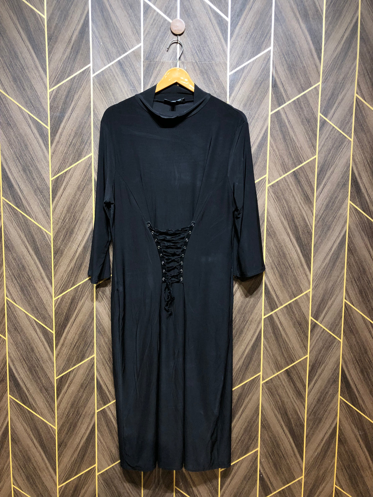 Long Maxie Jersey Large Chest 20 Length 48