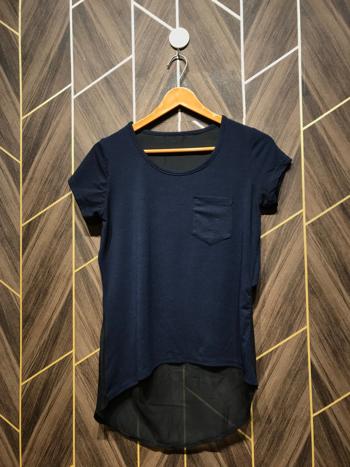 T-shirt Small Length 27