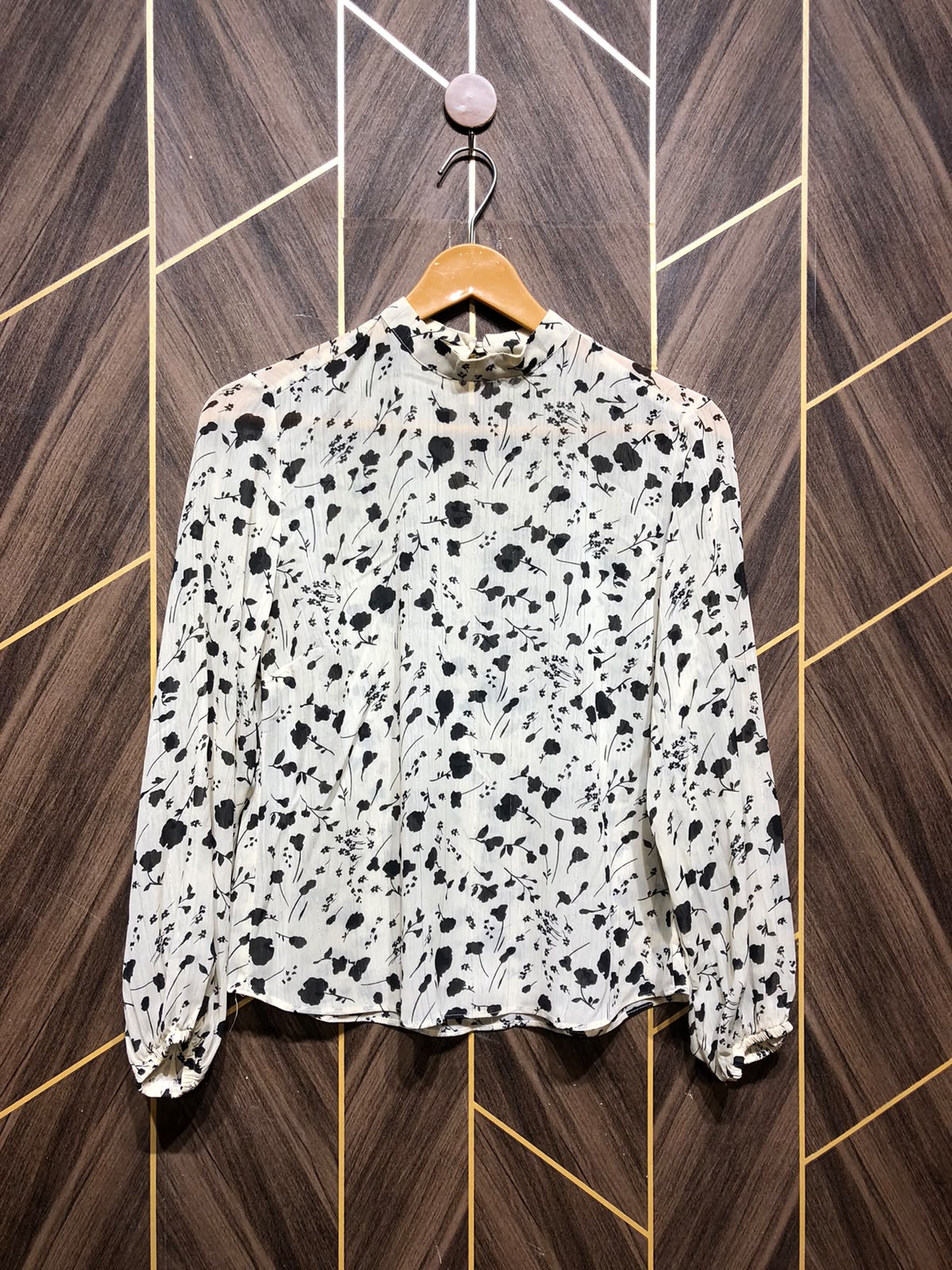Western Top Chiffon (See Through) – Medium Size (Chest: 19, Length: 21 )