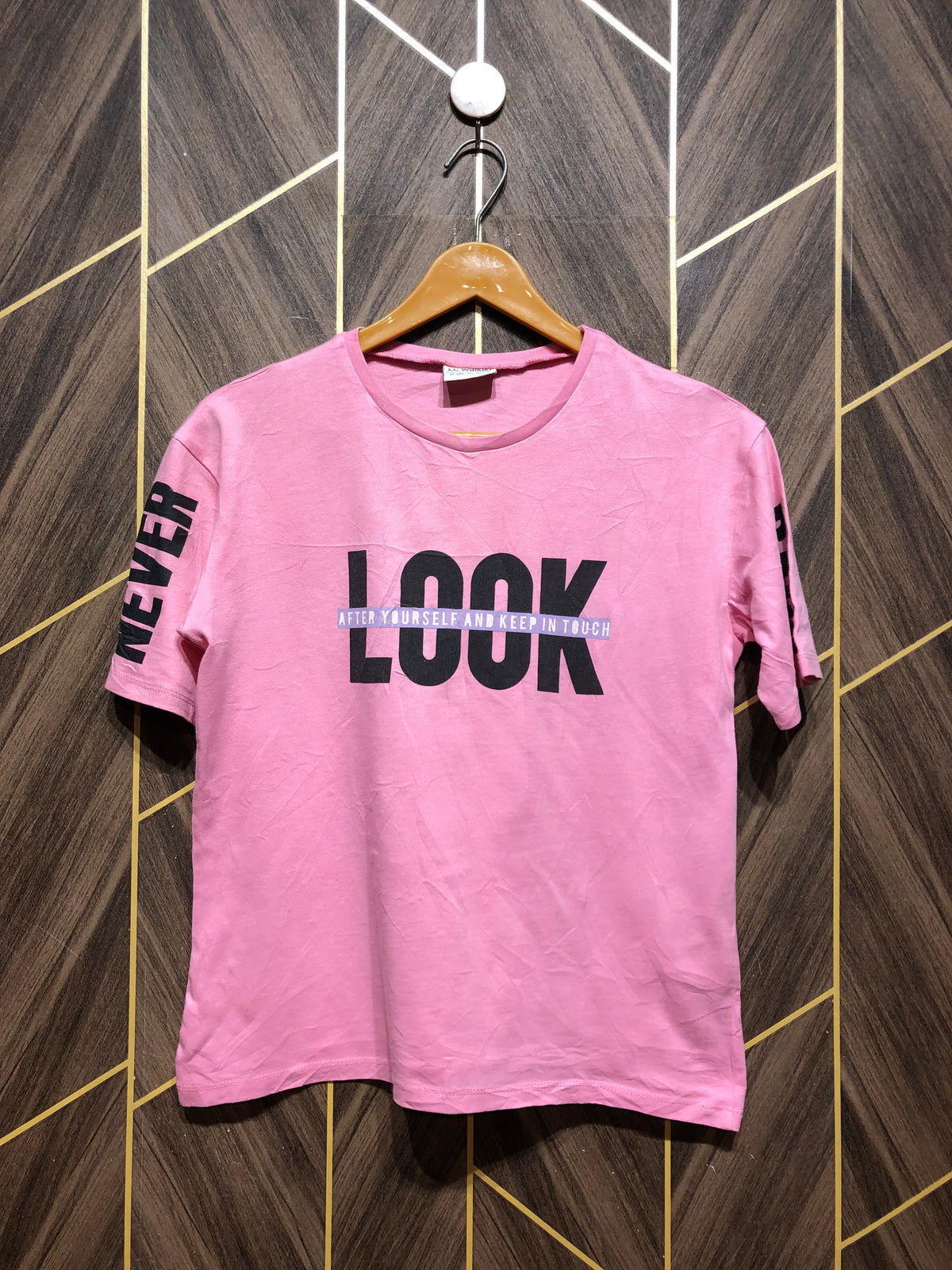 T-Shirt Jersey Medium Baggy Size Length 25