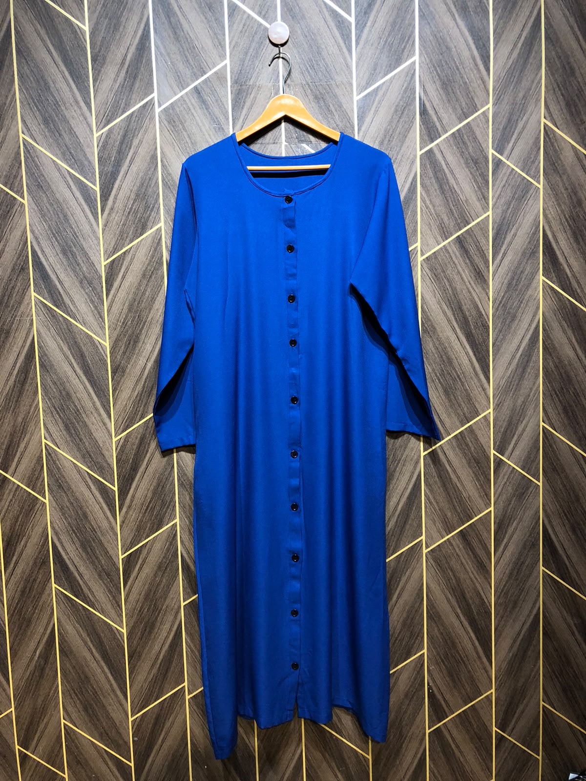 Long maxie jersey large chest 20 length 50