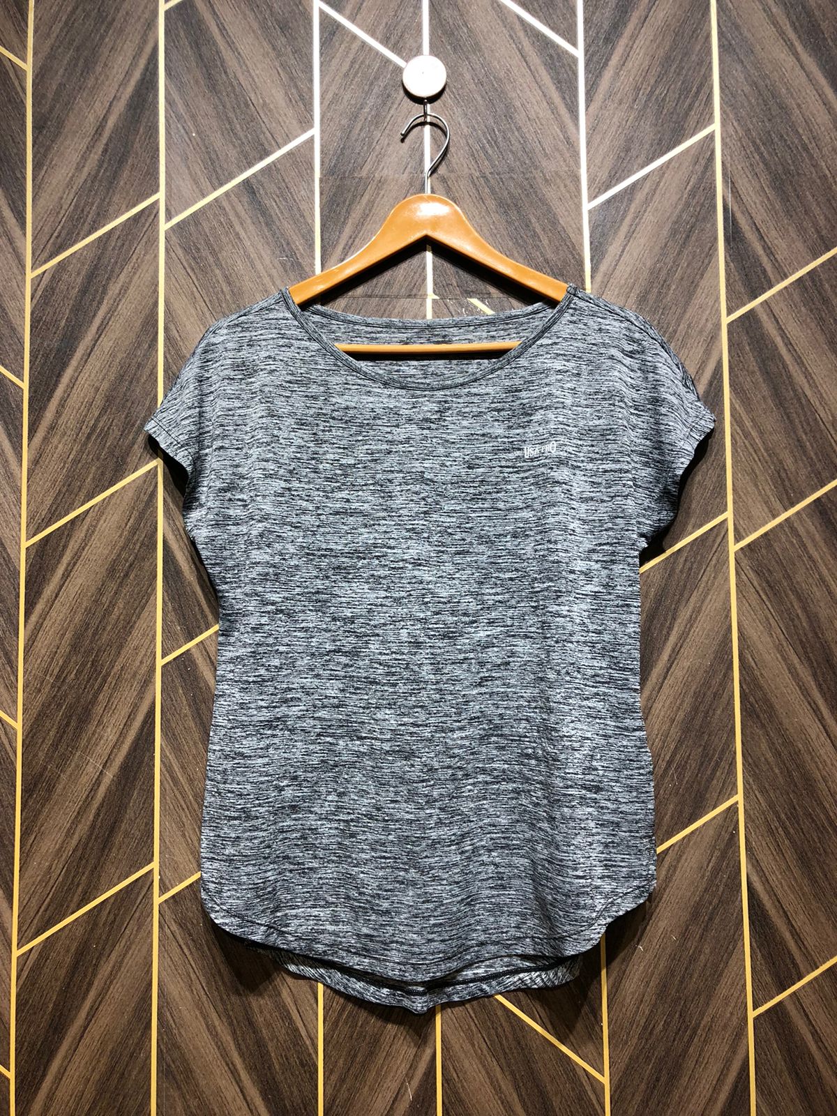 T-Shirt Jersey Medium Size Length 26