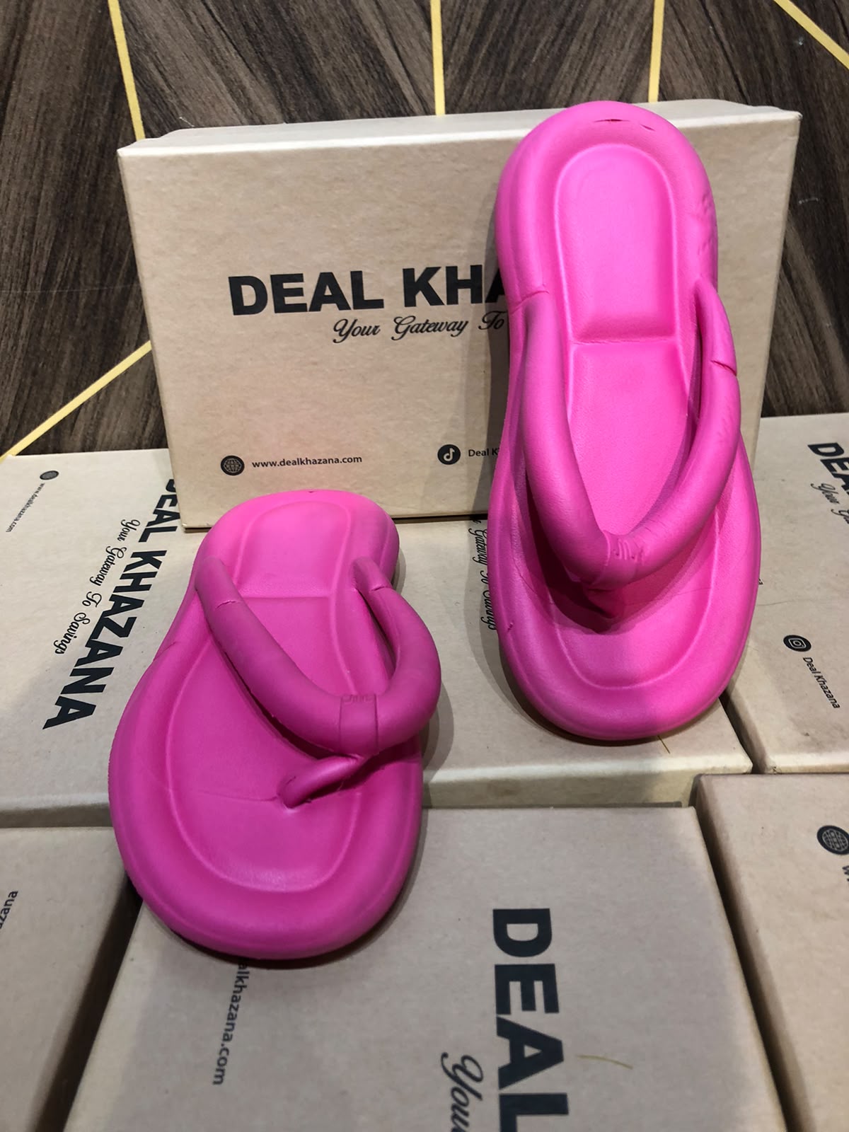 Women Comfortable Slippers Size 6