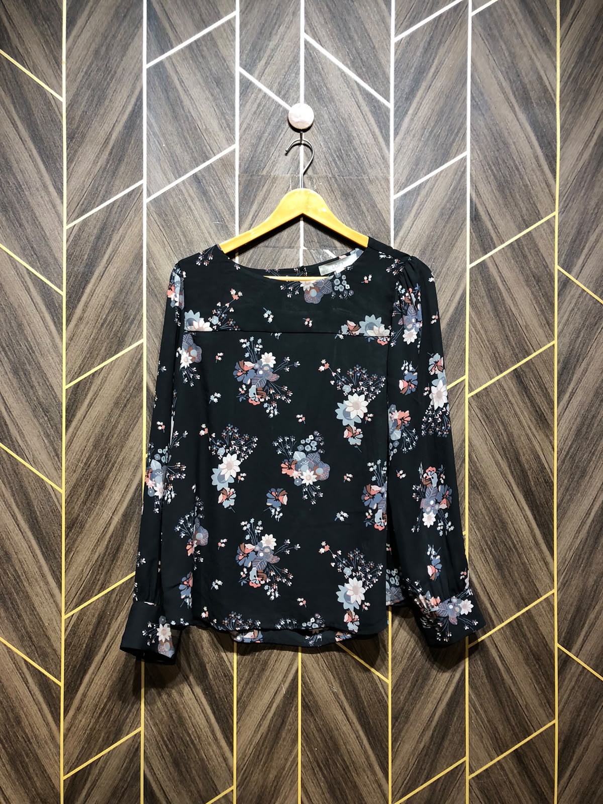 Western Top Chiffon – Large Size (Chest: 20, Length: 26  )