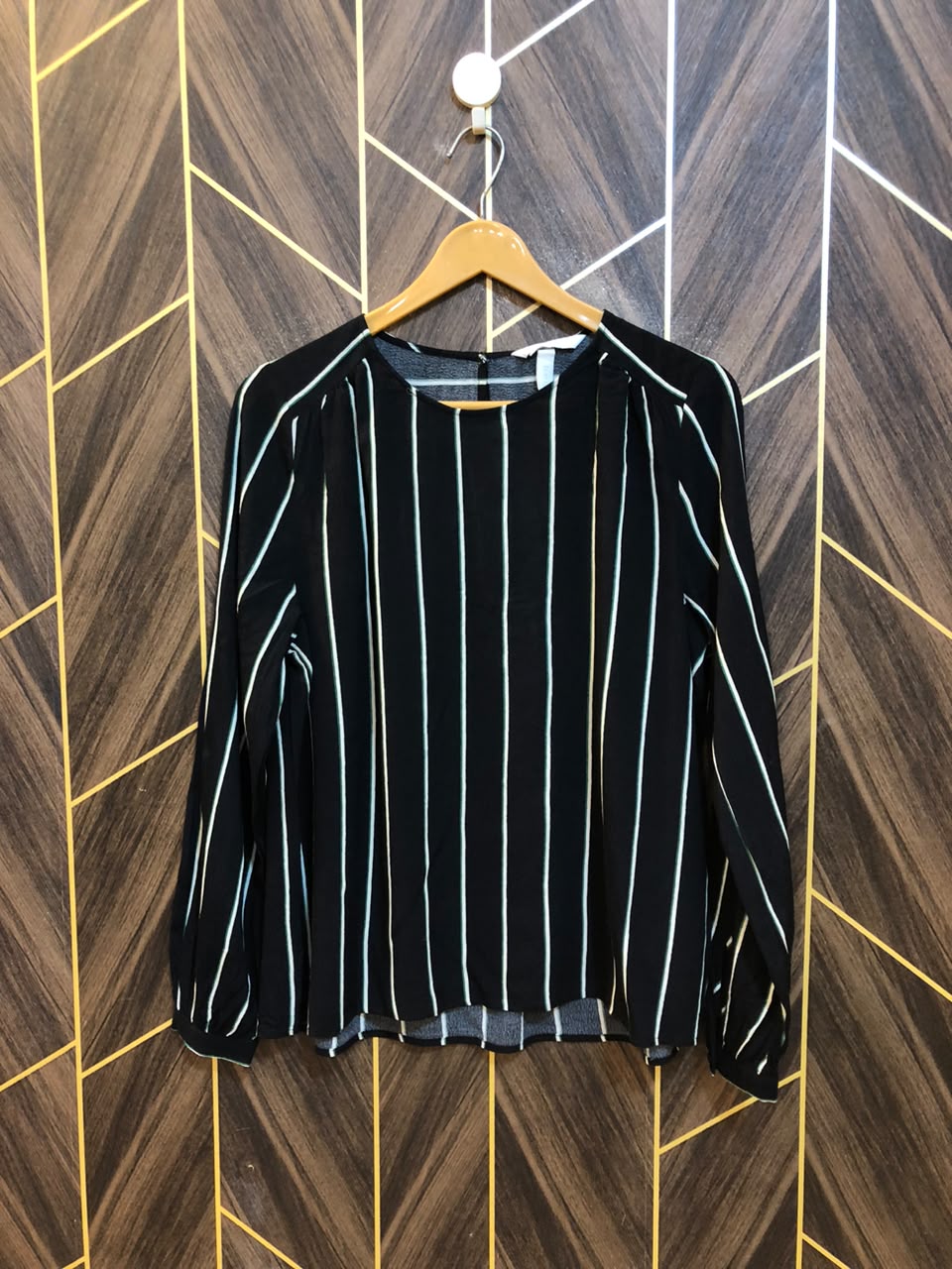 Western Top Chiffon – Large Size (Chest: 20, Length: 26  )