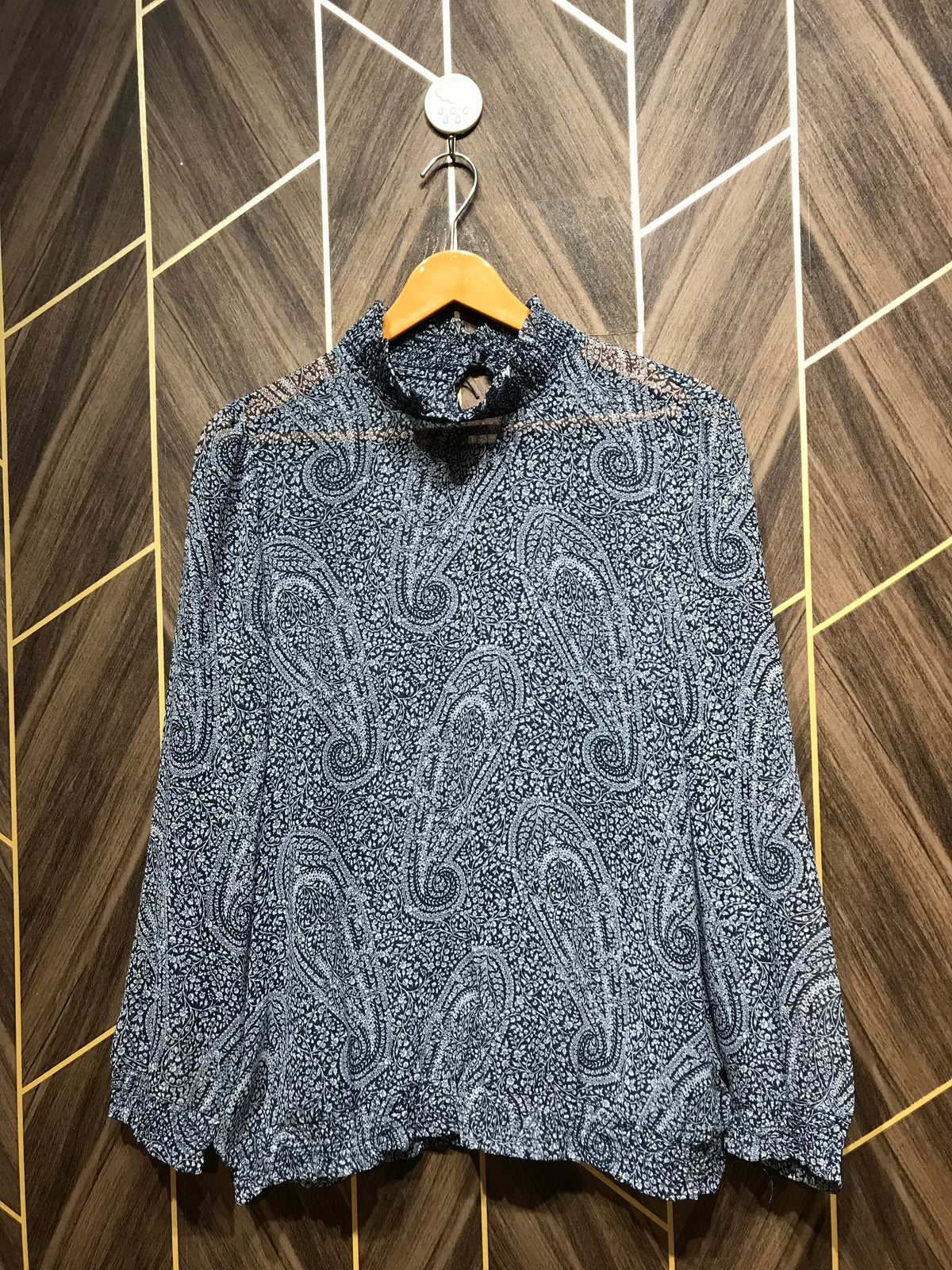 Western Top Small Chest 18 Length 27 Chiffon See through