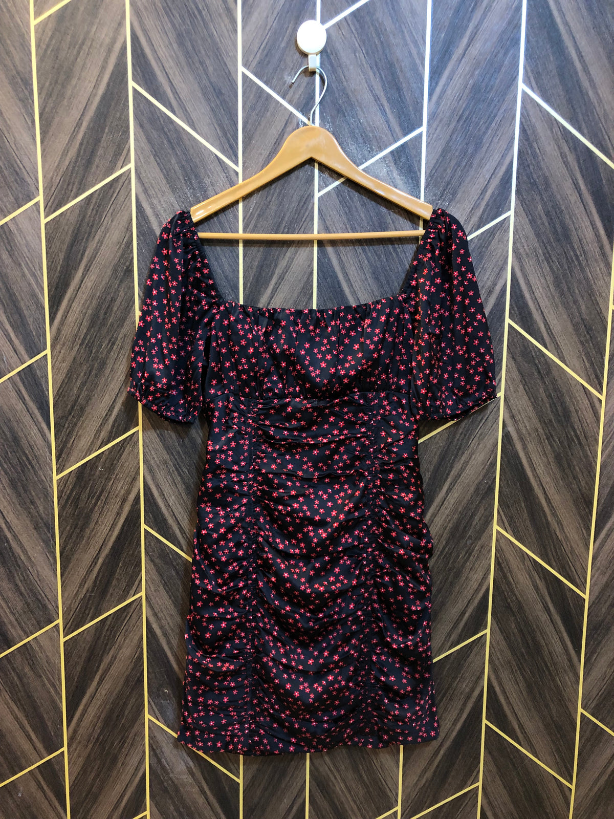 Mini dress chest 18 length 34