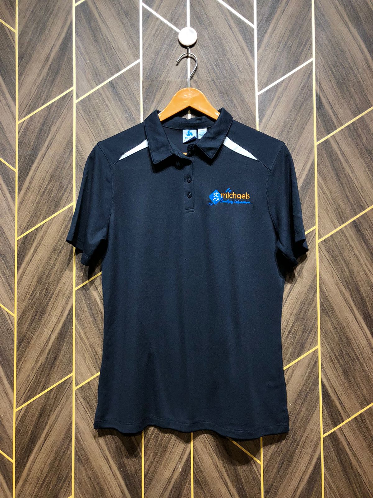 T-Shirt Jersey Medium Size Length 26