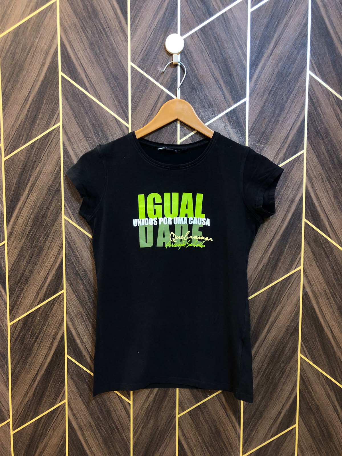 T-Shirt Jersey Small Size Length  22  12 year