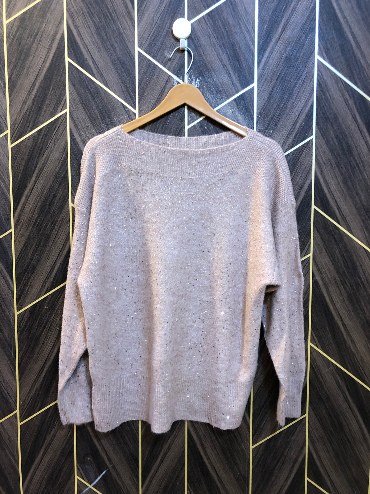 Trendy Sweater M/L Baggy Chest 20/21 Length 27