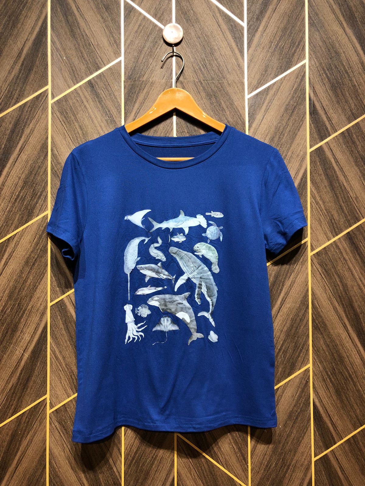T-Shirt Jersey Medium Size Length 24