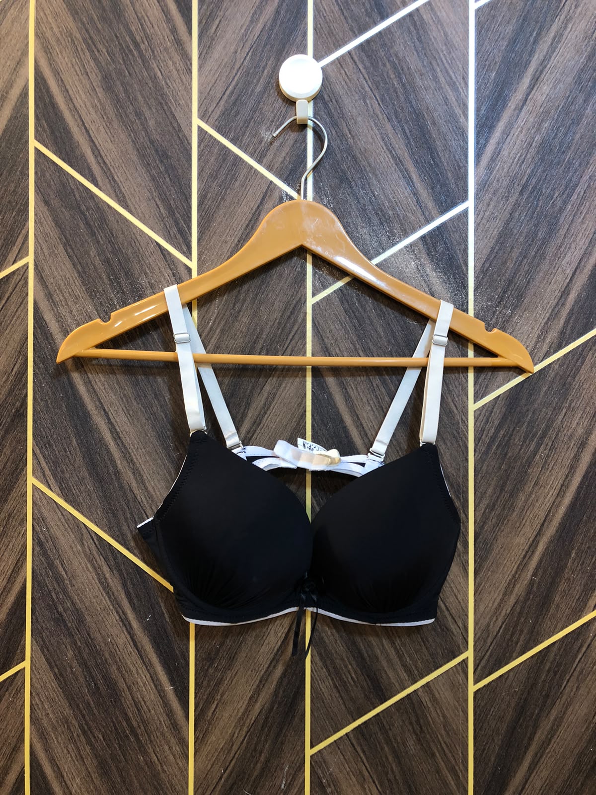 Women Sports Bra – Medium