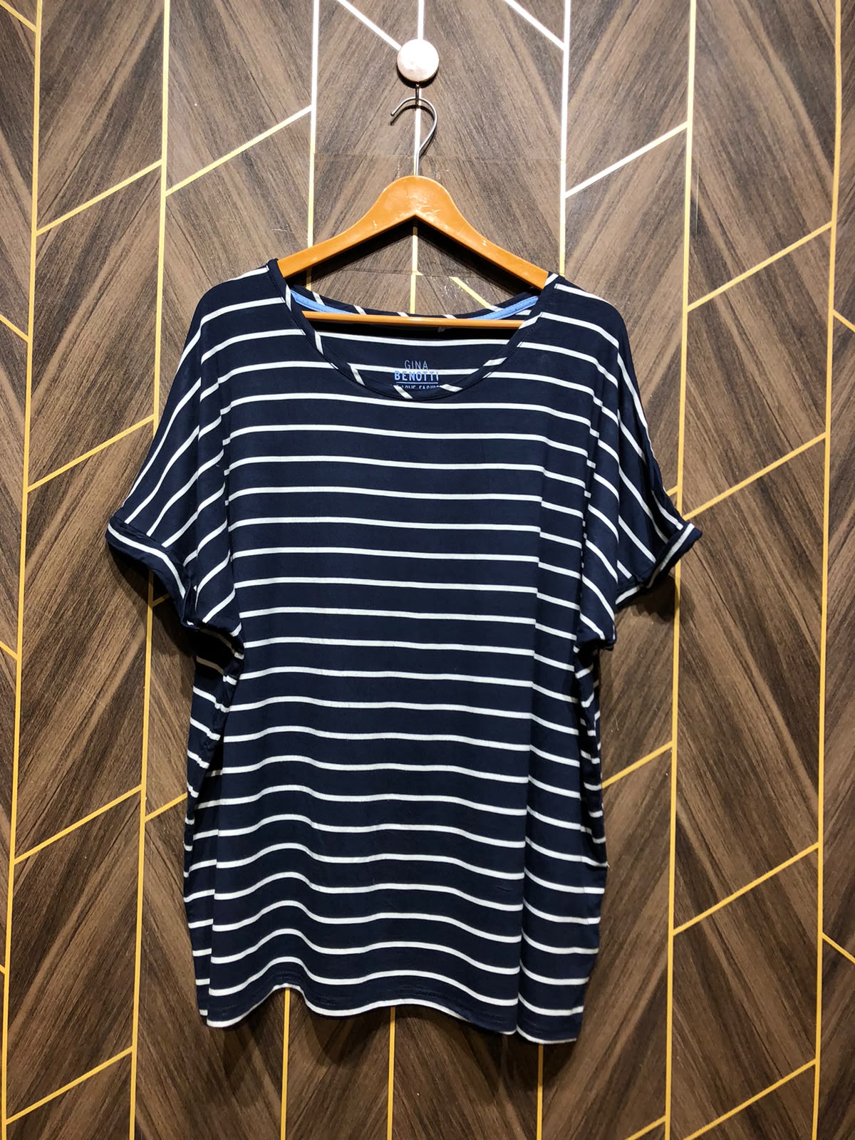 T-Shirt Jersey XX Large Size Length 29 baggy