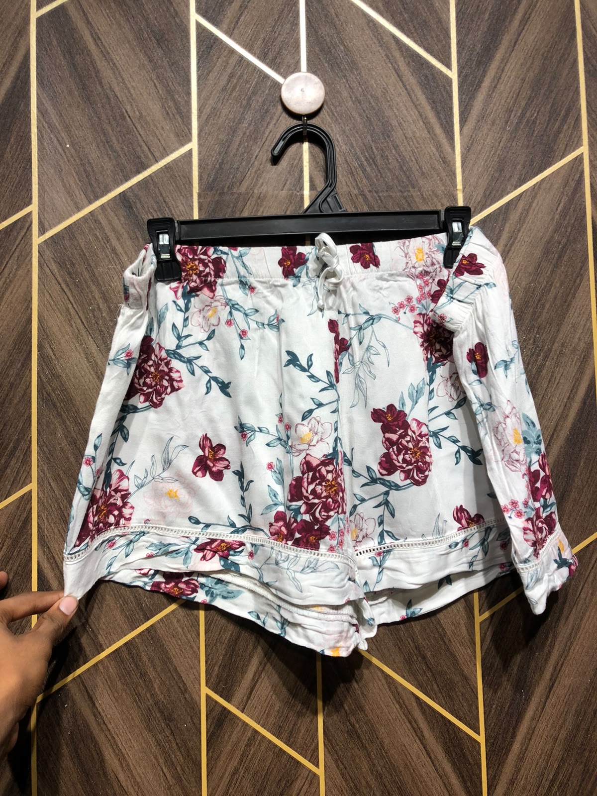 mini shorts linen waist 38 to 40