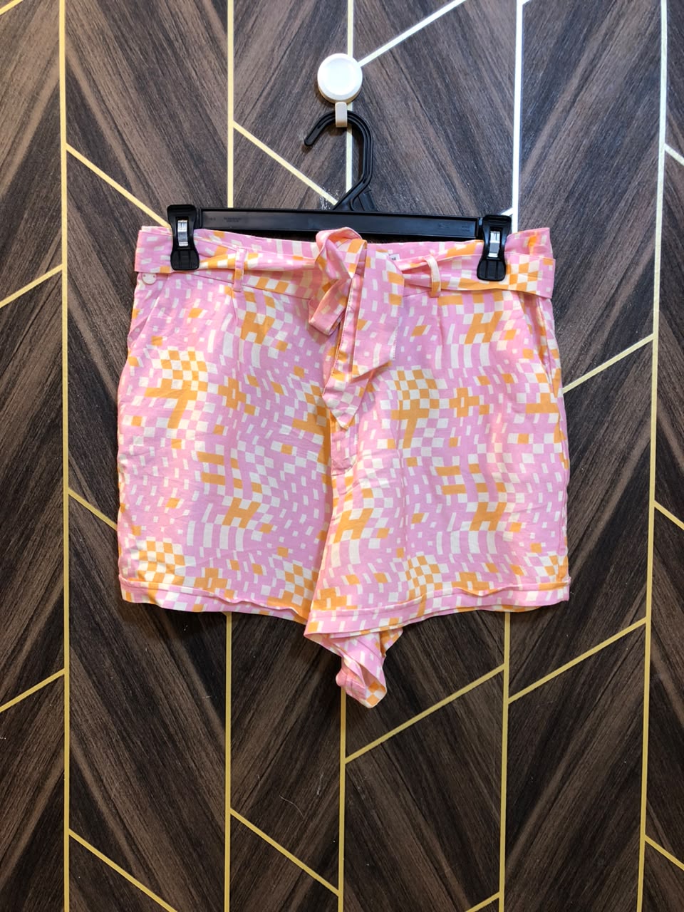Women Mini Shorts Linen Small to Medium | Size Waist 28–30