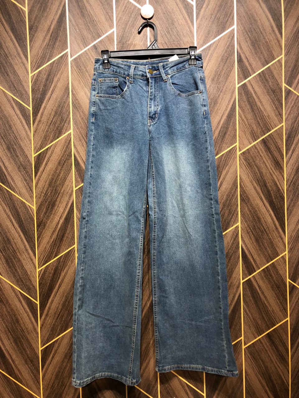 Women Wide Leg Jeans Small | Waist 28 | Length 41