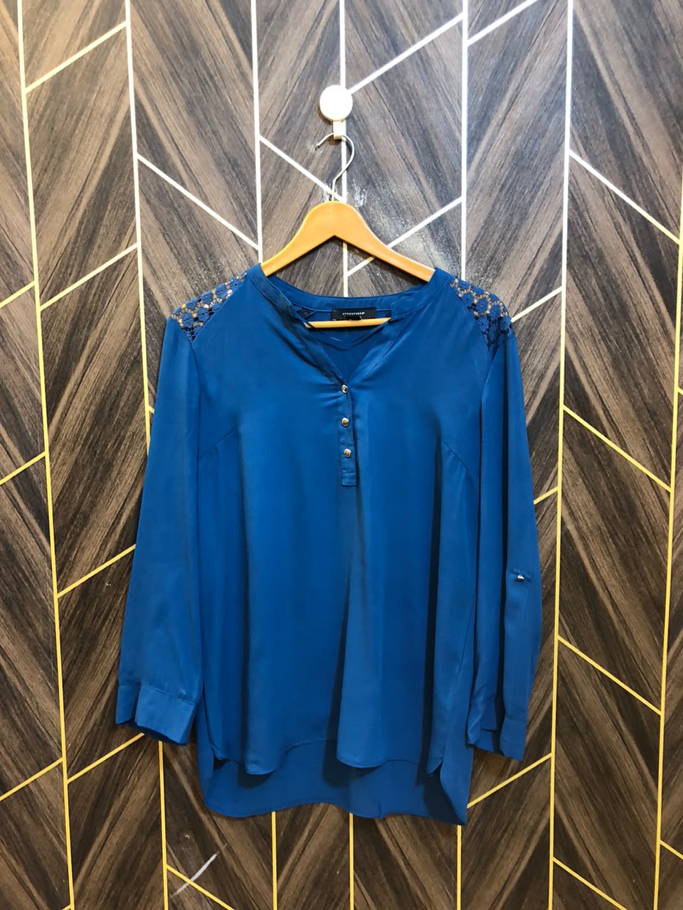 Western Top Silk – Medium Size (Chest: 19, Length: 28  )