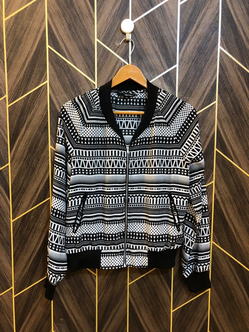 Western Top Chiffon – Medium Size (Chest: 19, Length: 22 zipper )