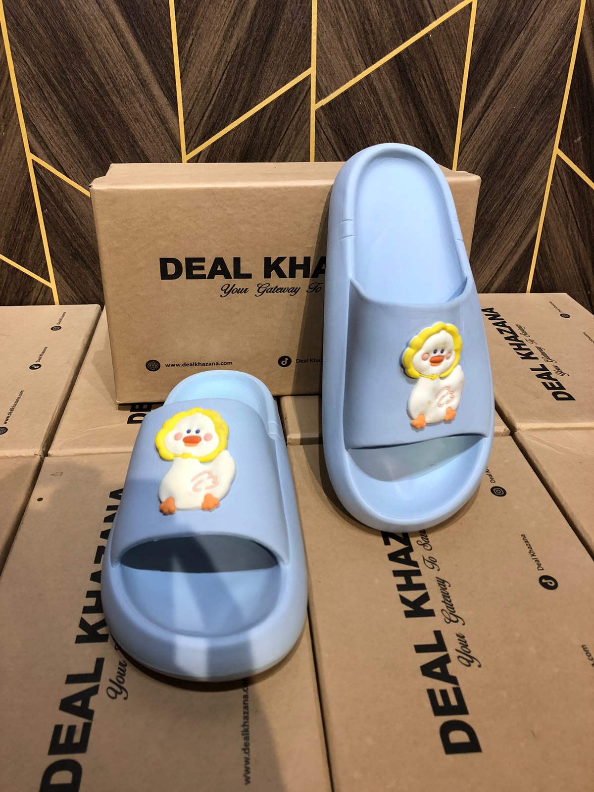 Women Comfortable Slippers Size 7