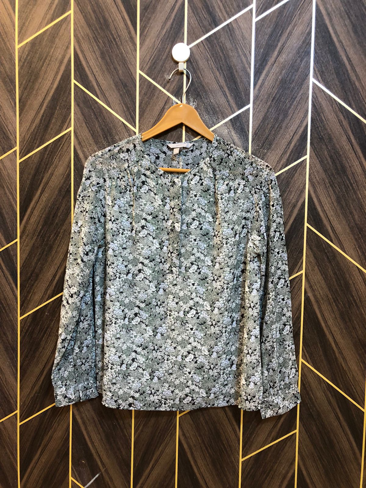 Western Top Chiffon – Medium Size (Chest: 19, Length: 24 )