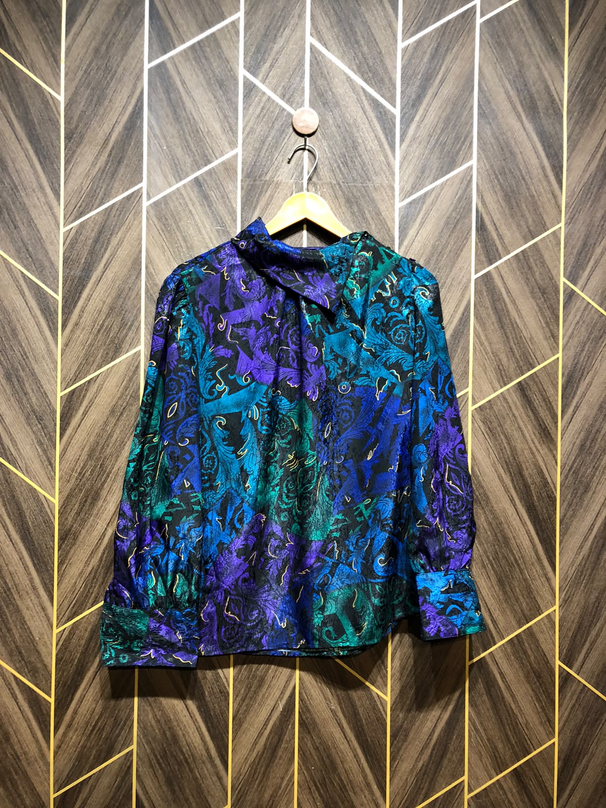 Western Top Silk – Large Size (Chest: 20, Length: 27 )