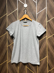 T-shirt Small Length 24 10/11 year