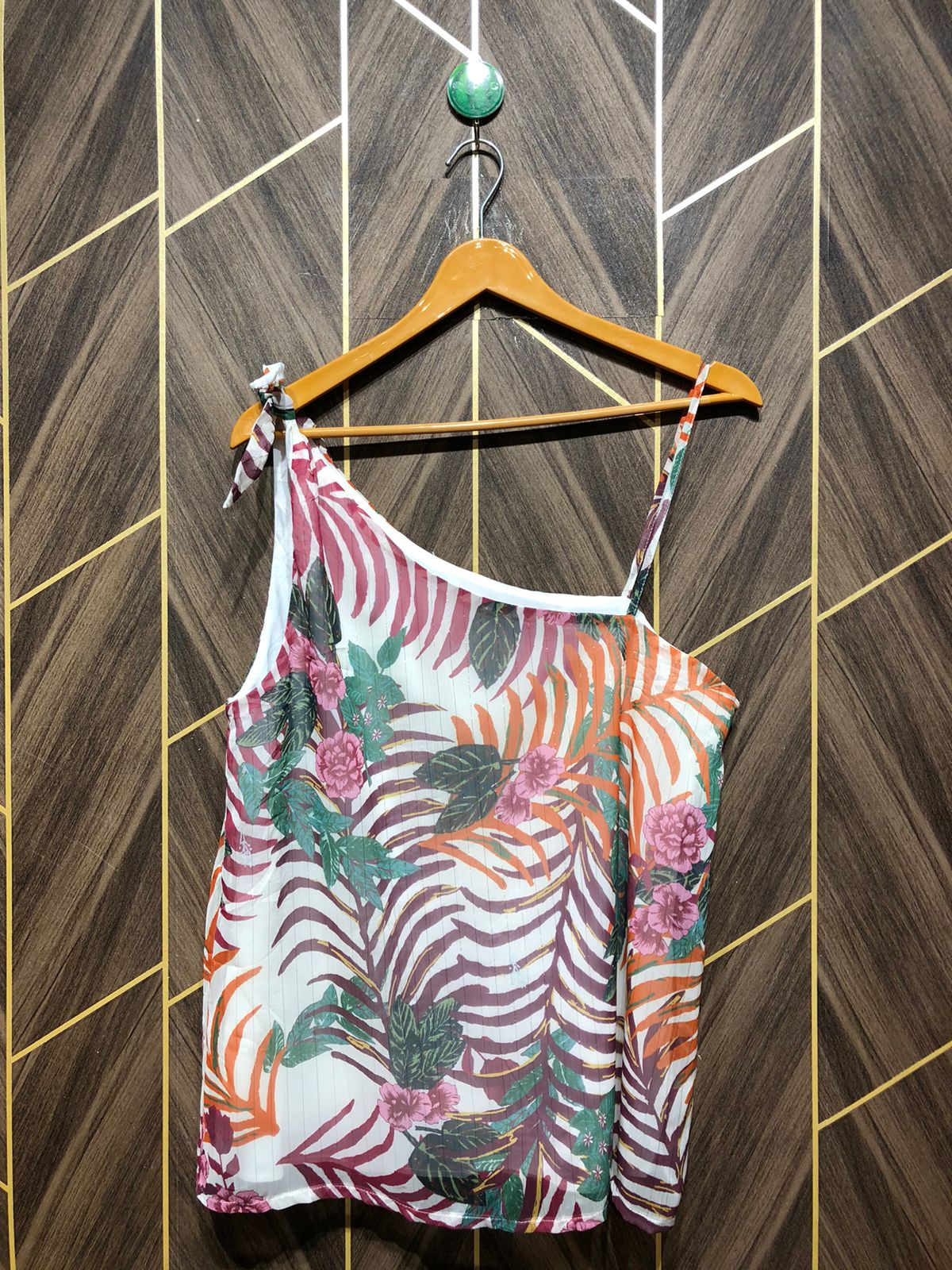Trendy Chiffon CropTop Size Large